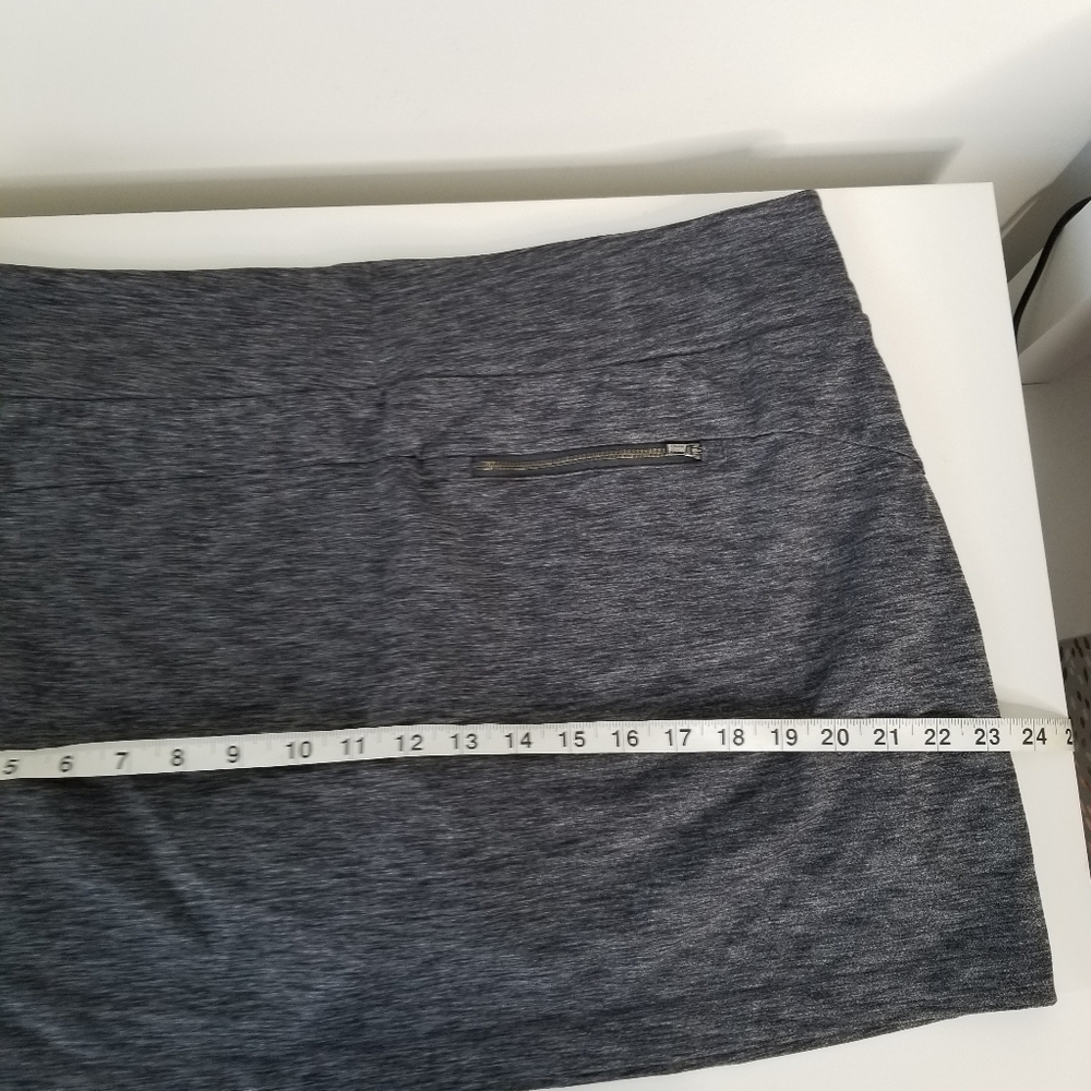 Athleta Metro Downtown Skort Gray Size XL Pockets Stretchy Comfort - Picture 3 of 15
